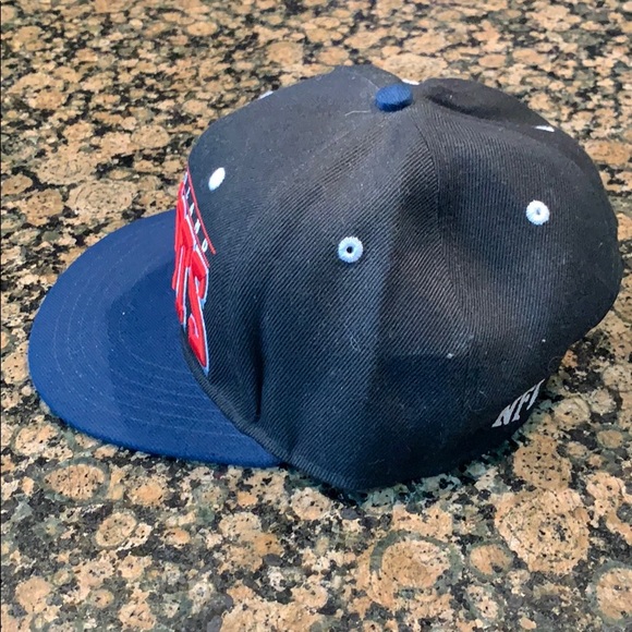 Patriots - NFL Team Apparel Snapback - Picture 2 of 3